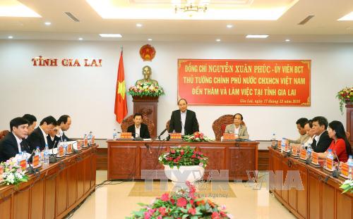  Gia Lai cần giảm nhanh tỷ lệ hộ nghèo, làm tốt công tác dân tộc 